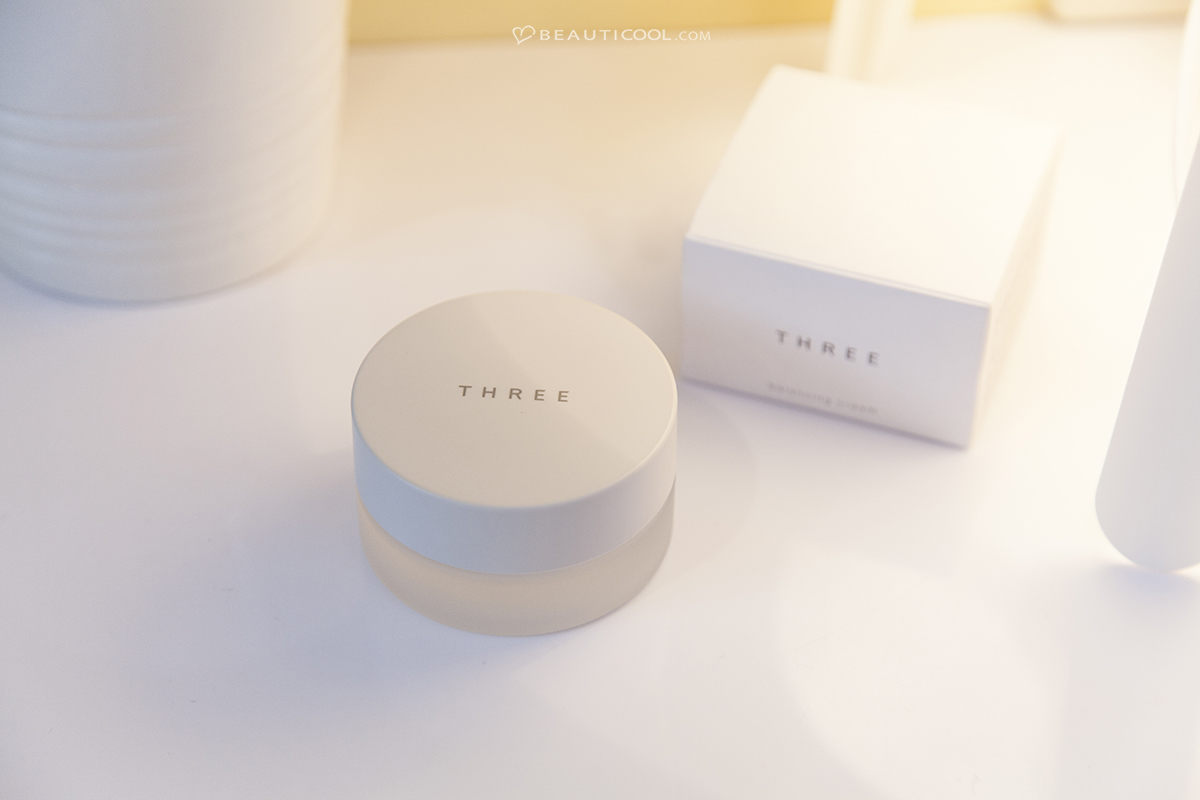 THREE  Balancing Cream 28g.,THREE,Balancing Cream,ปรับสภาพผิว,ครีมปรับสภาพผิว,THREE  Balancing Creamรีวิว,THREE  Balancing Cream ราคา,