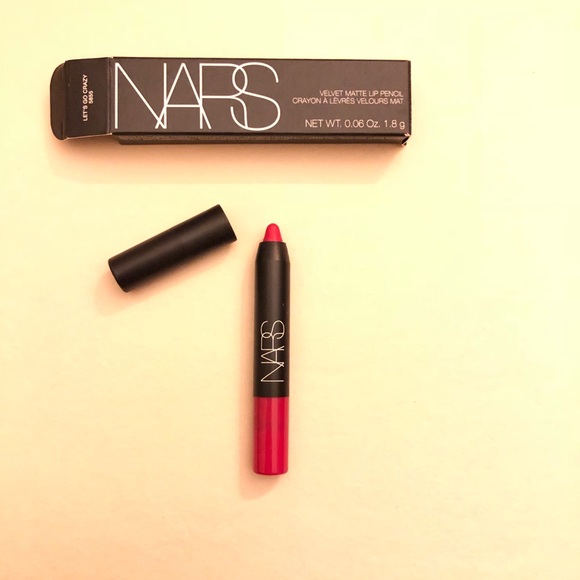 NARS,NARS Velvet Matte Lip Pencil#Let's Go Crazy 1.8 g.,Velvet Matte Lip Pencil#Let's Go Crazy รีวิว,Velvet Matte Lip Pencil#Let's Go Crazy ราคา